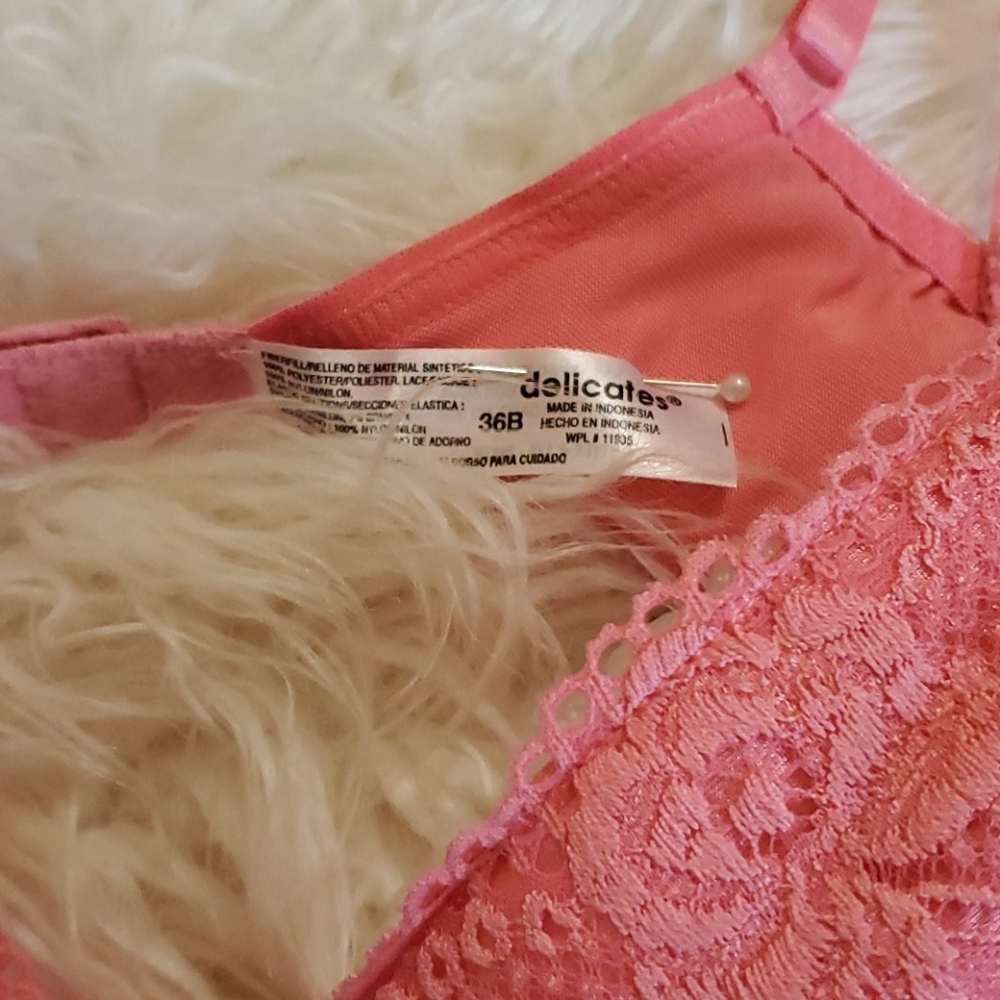 Bra - Picture 2 of 3